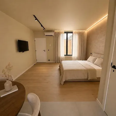 The Grand & Luxurious Loft *